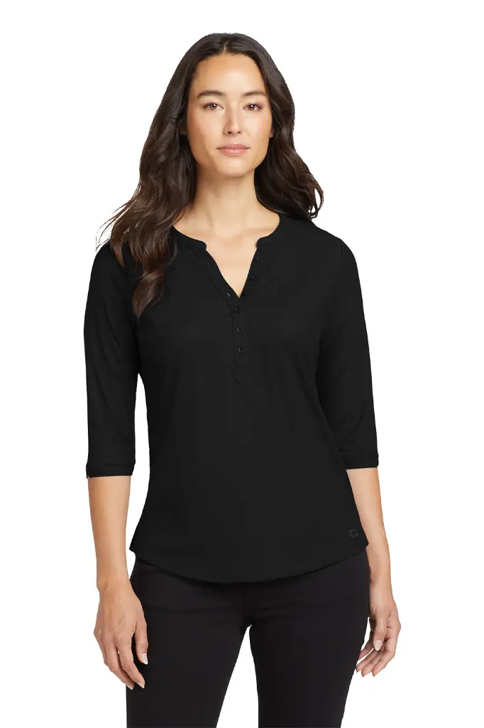 LOG104_Blacktop_Model_Front.webp