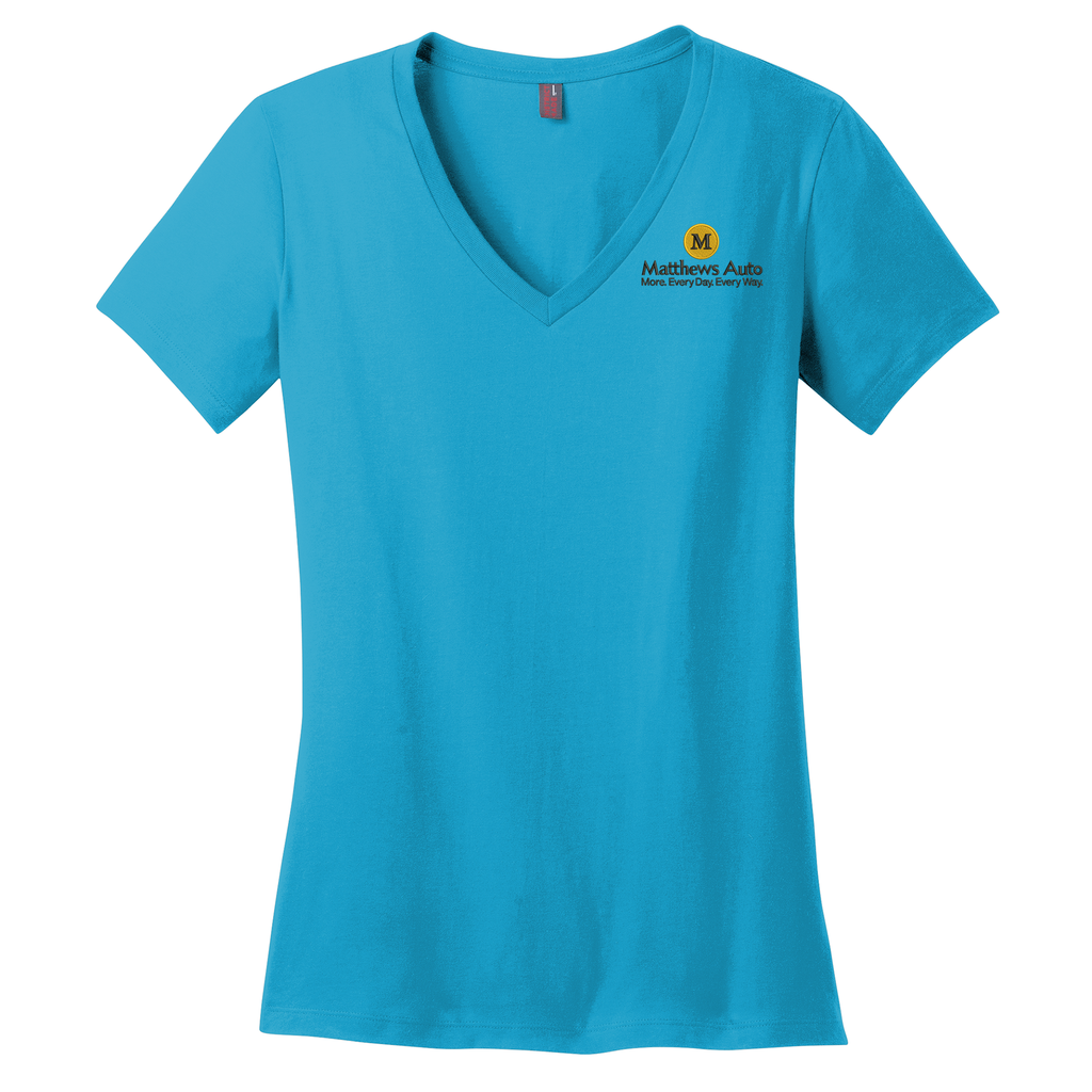 Matthews District ® Women’s Perfect Weight ® V-Neck Tee WOMENS